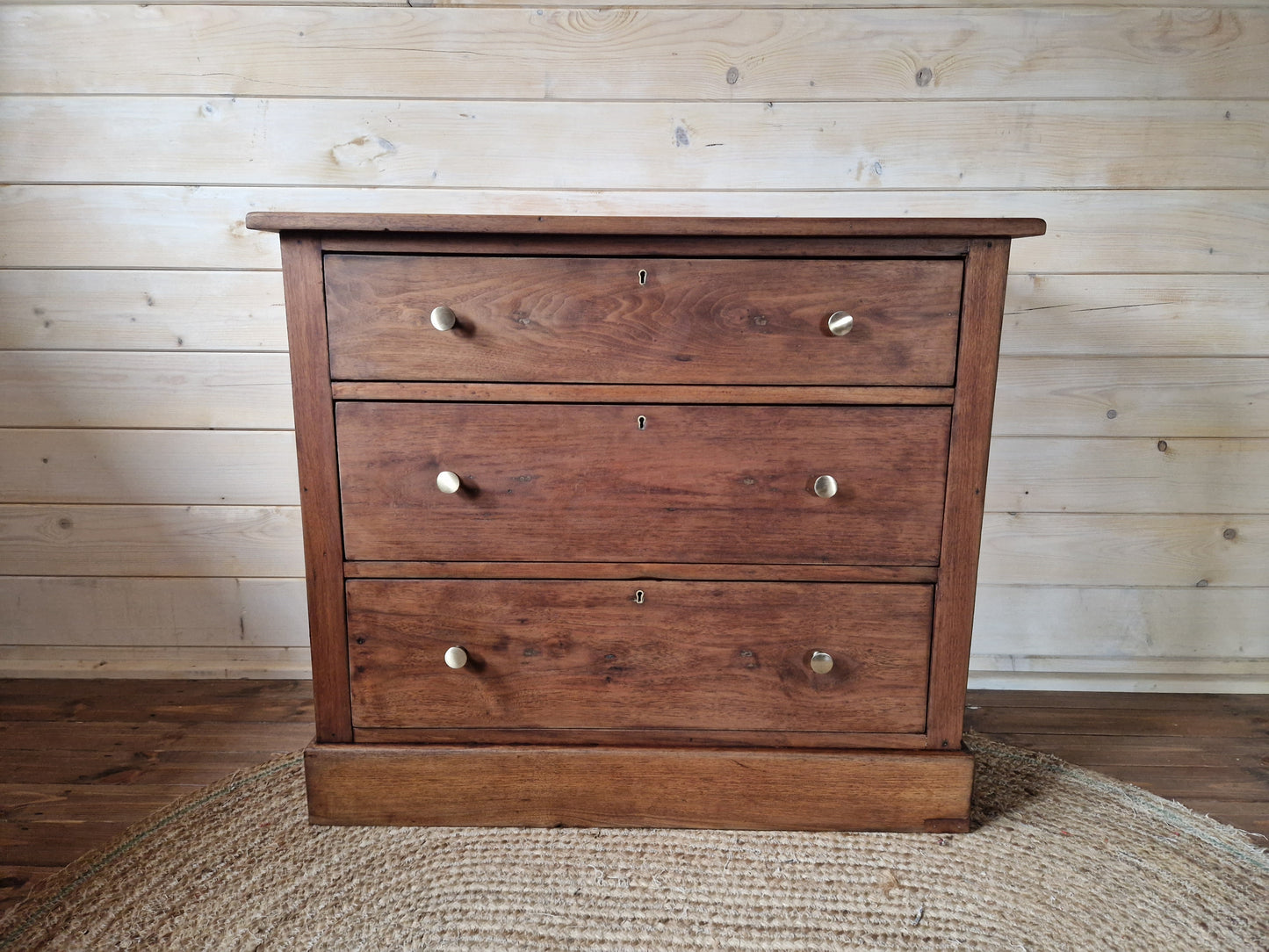 25% off Solid mahogany chest of drawers