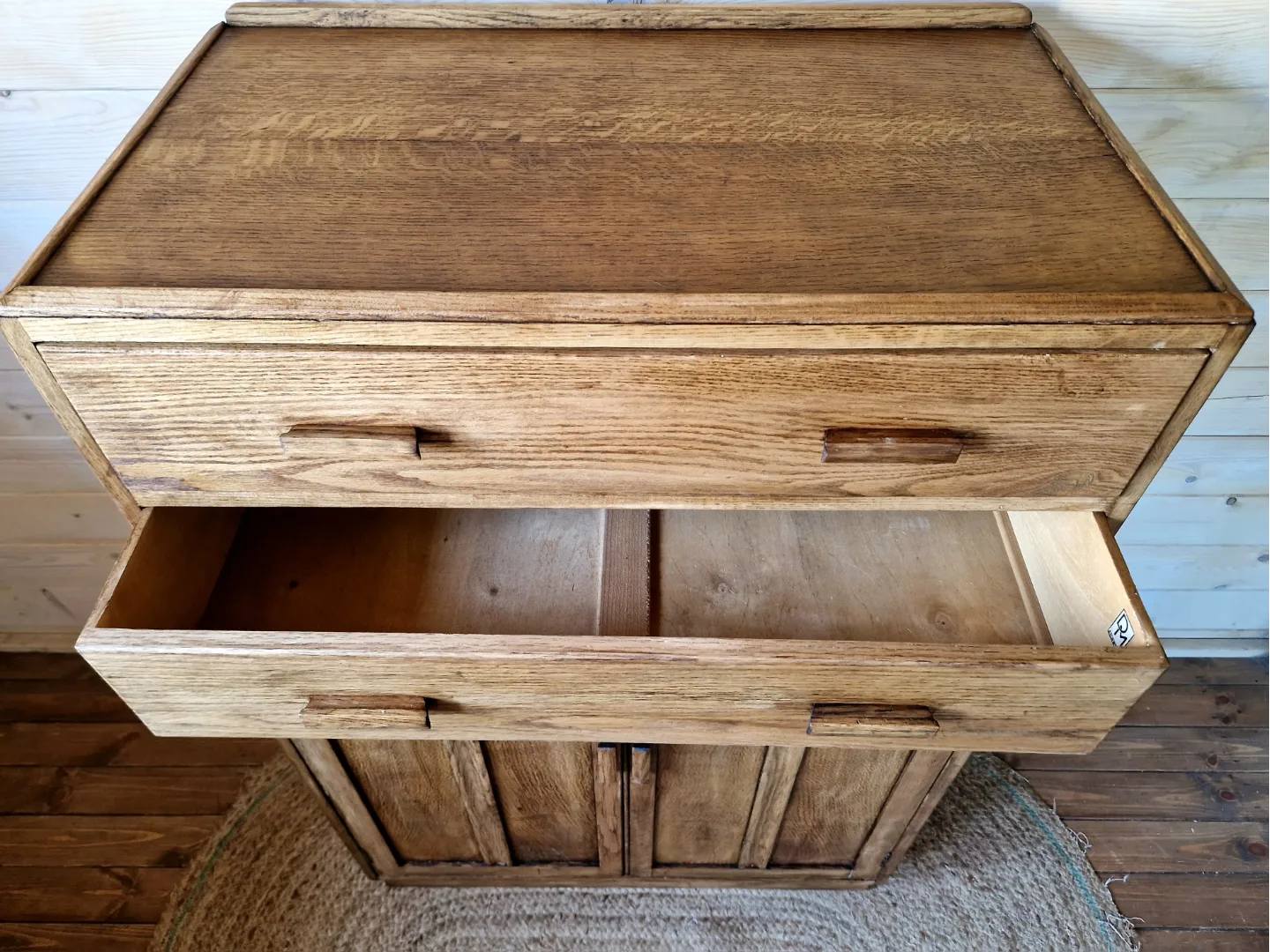 Vintage oak linen cupboard / pantry